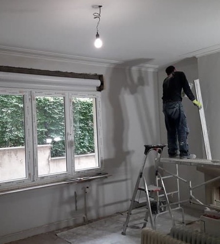 Plafonnage professionnel de murs et plafonds à Bruxelles - enduisage intérieur